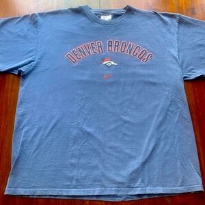 Vintage Nike Denver Broncos Center Swoosh T-Shirt Size XL